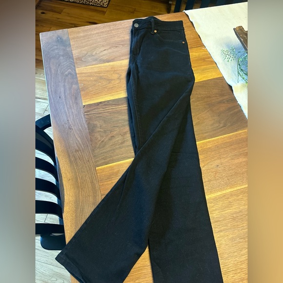 Black Men’s Jeans - Picture 1 of 4